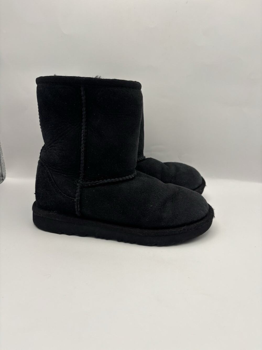 Ugg Classic Short Boots Kids Size 1